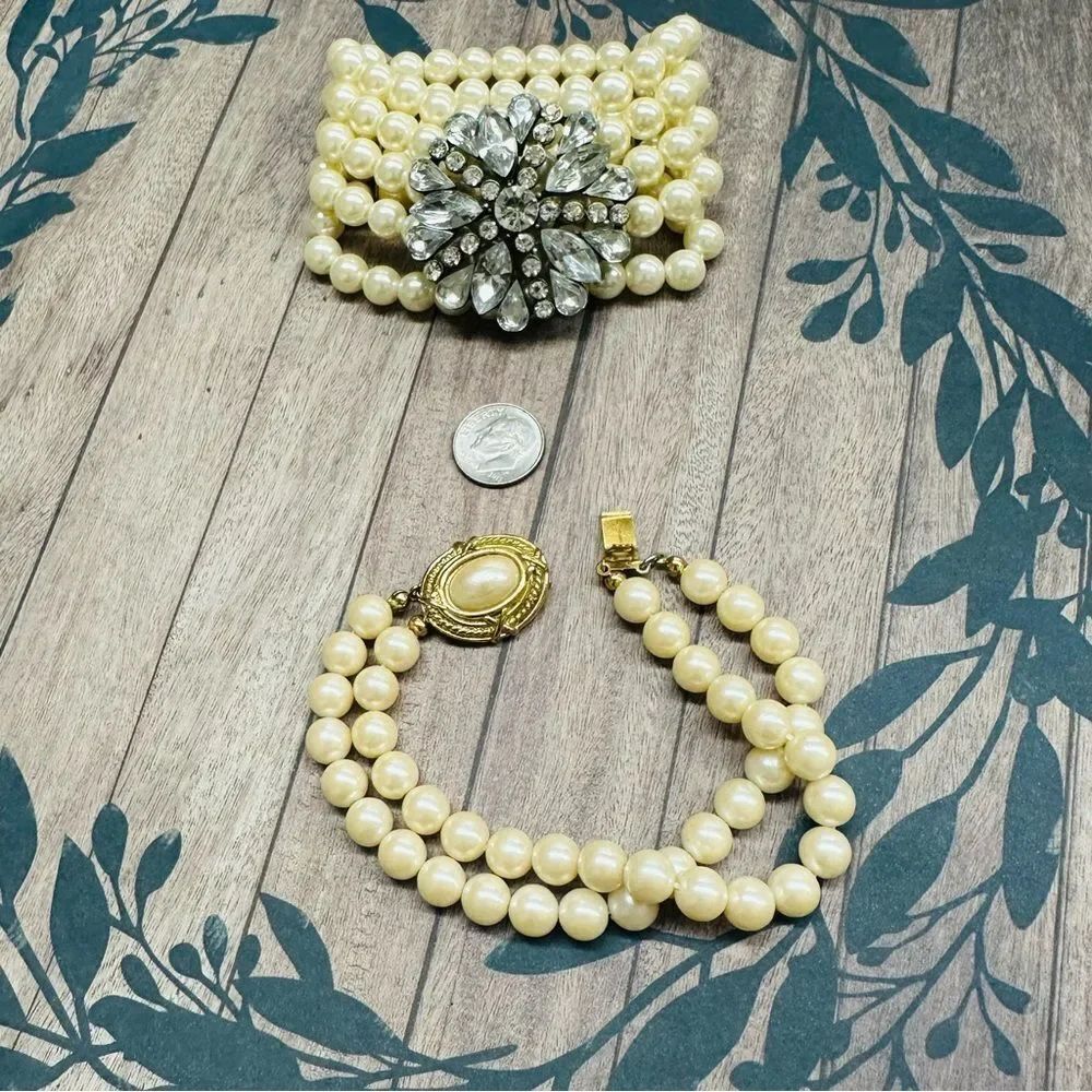 Pearl Bracelet Set Adjustable Stretch And 8 In B1